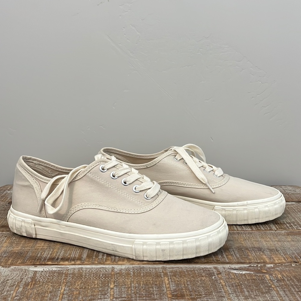 H&M Canvas Sneaker